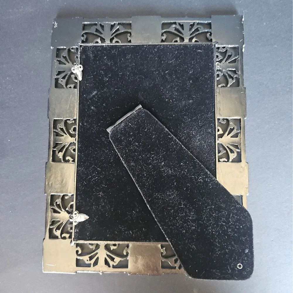N/A this metal